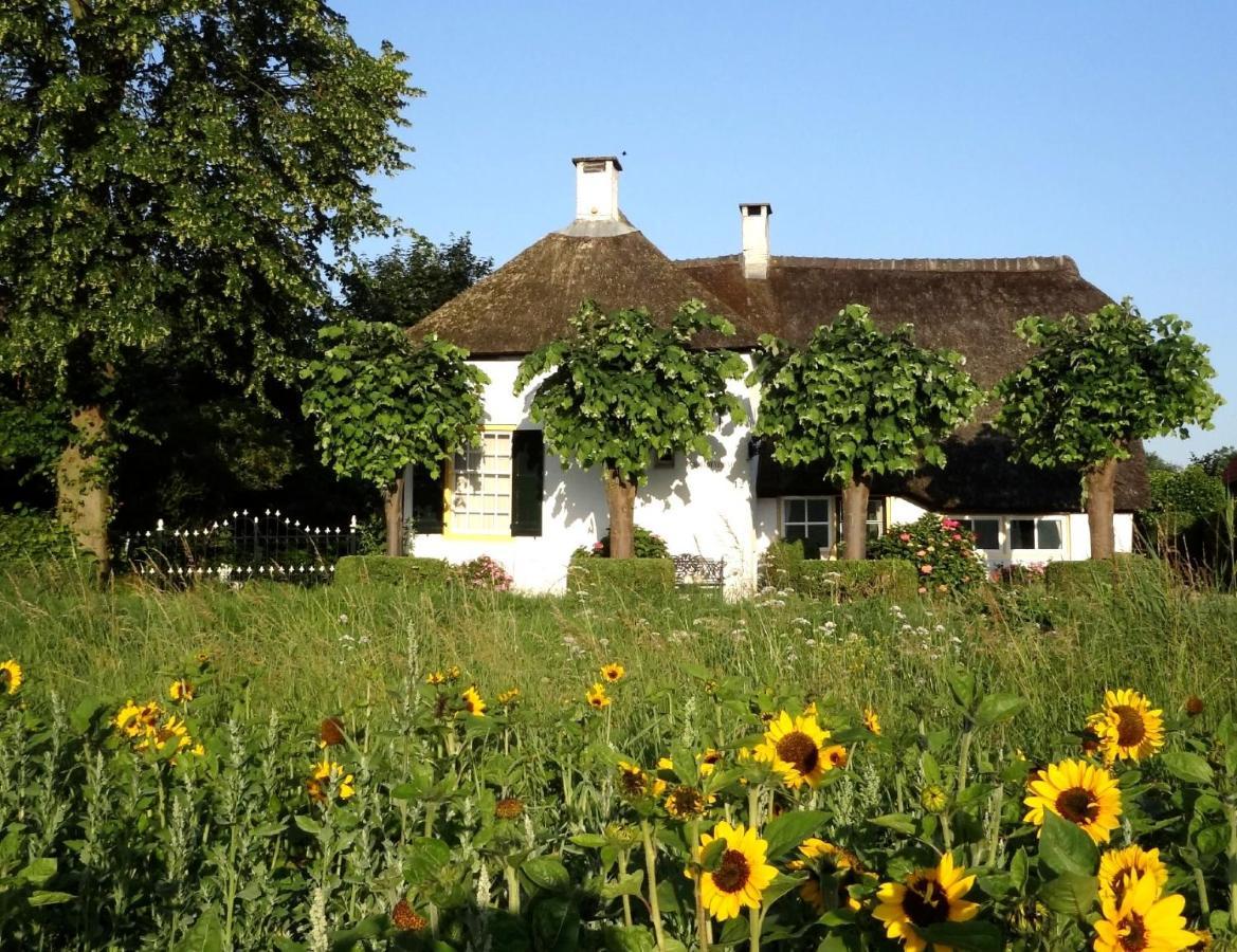 Waerdenhoeve Waardenburg Bagian luar foto